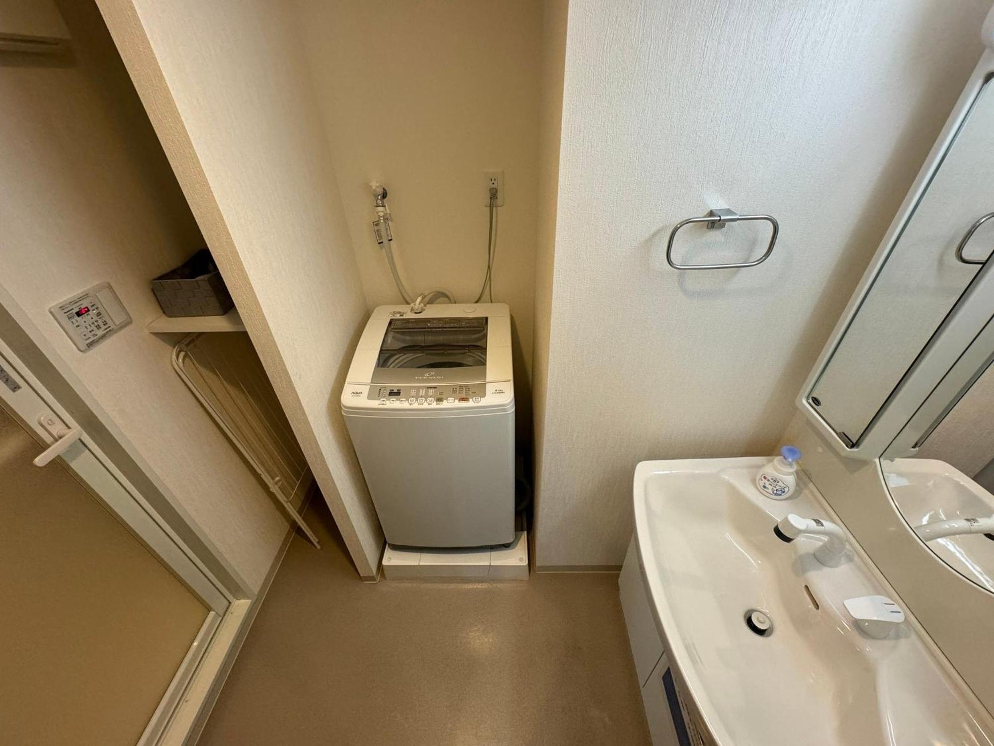 Color Tsuruhashi Apartment โอซาก้า ภายนอก รูปภาพ